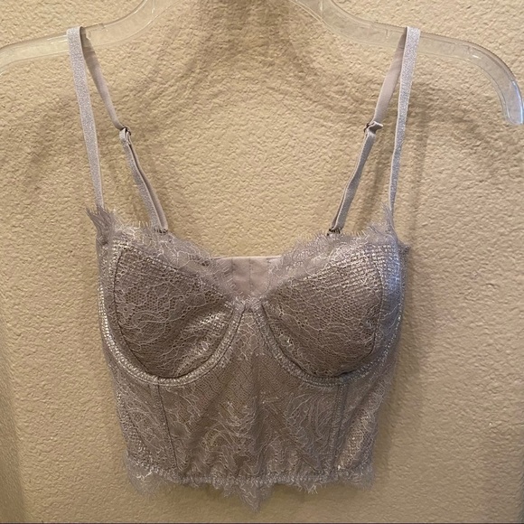 NWT~VICTORIA’S SECRET Light Gold Metallic Lace Bra Top Size 34C - Picture 1 of 8